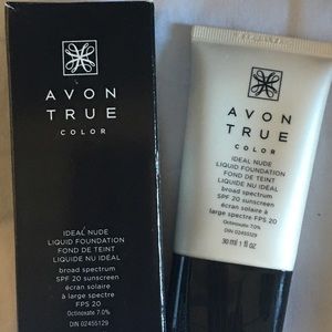 Avon True Color Liquid Foundation - mocha